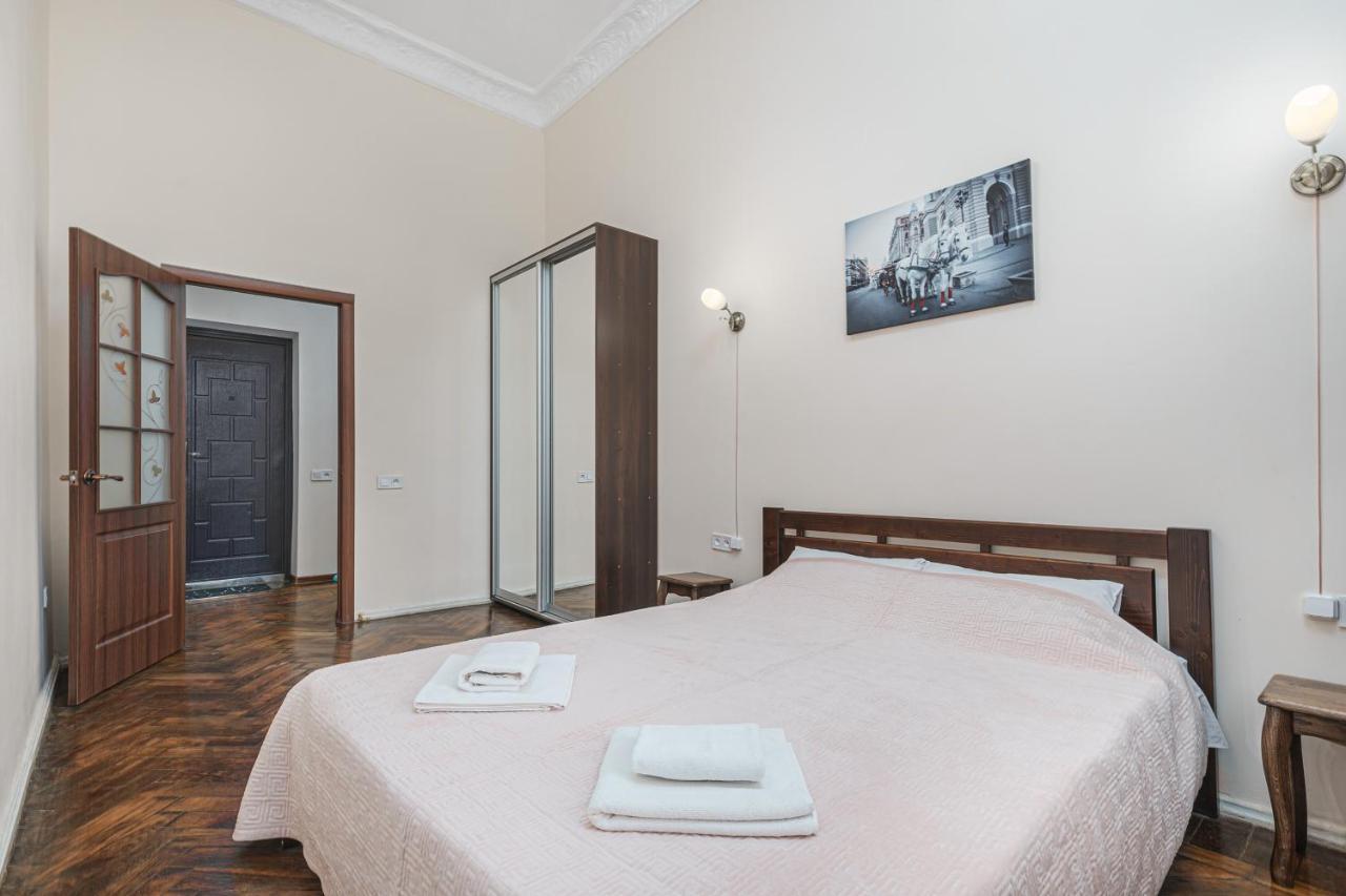 Nice Apartment In The City Center โอเดสซา ภายนอก รูปภาพ